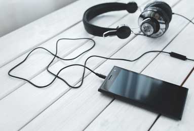 TP官方2025安卓版下载，兴趣社区怎么帮你认识新朋友、找同城活动